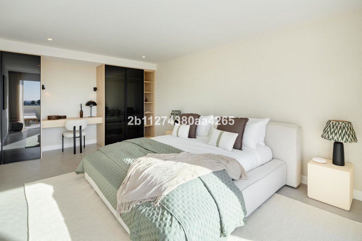 3 Bed Penthouse Duplex in Marbella