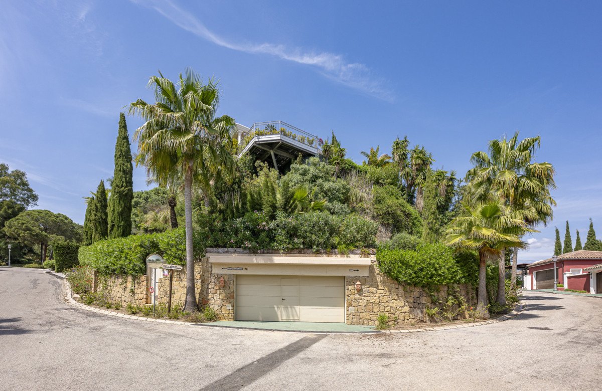 6 Bed Detached Villa in Benahavís