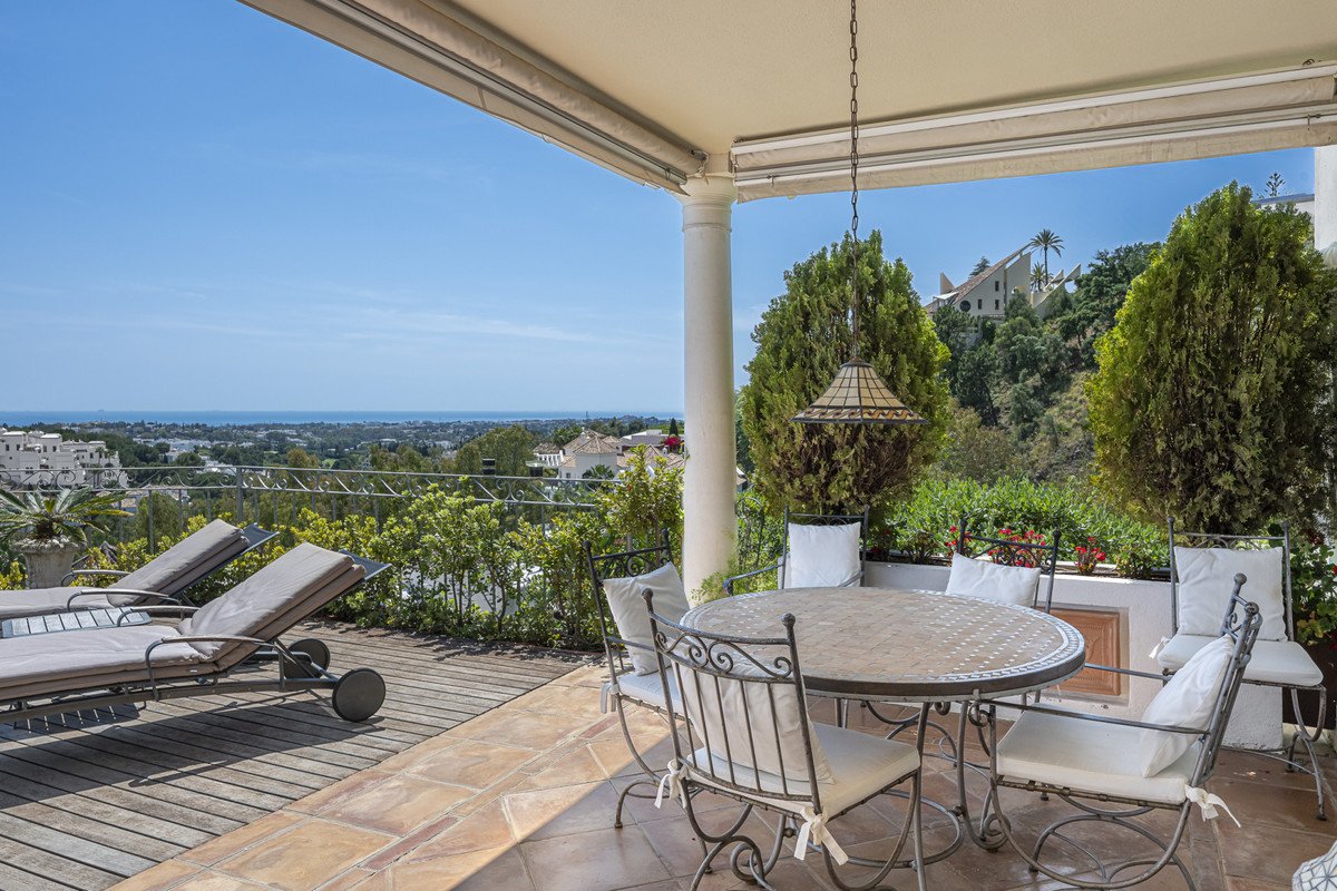 6 Bed Detached Villa in Benahavís