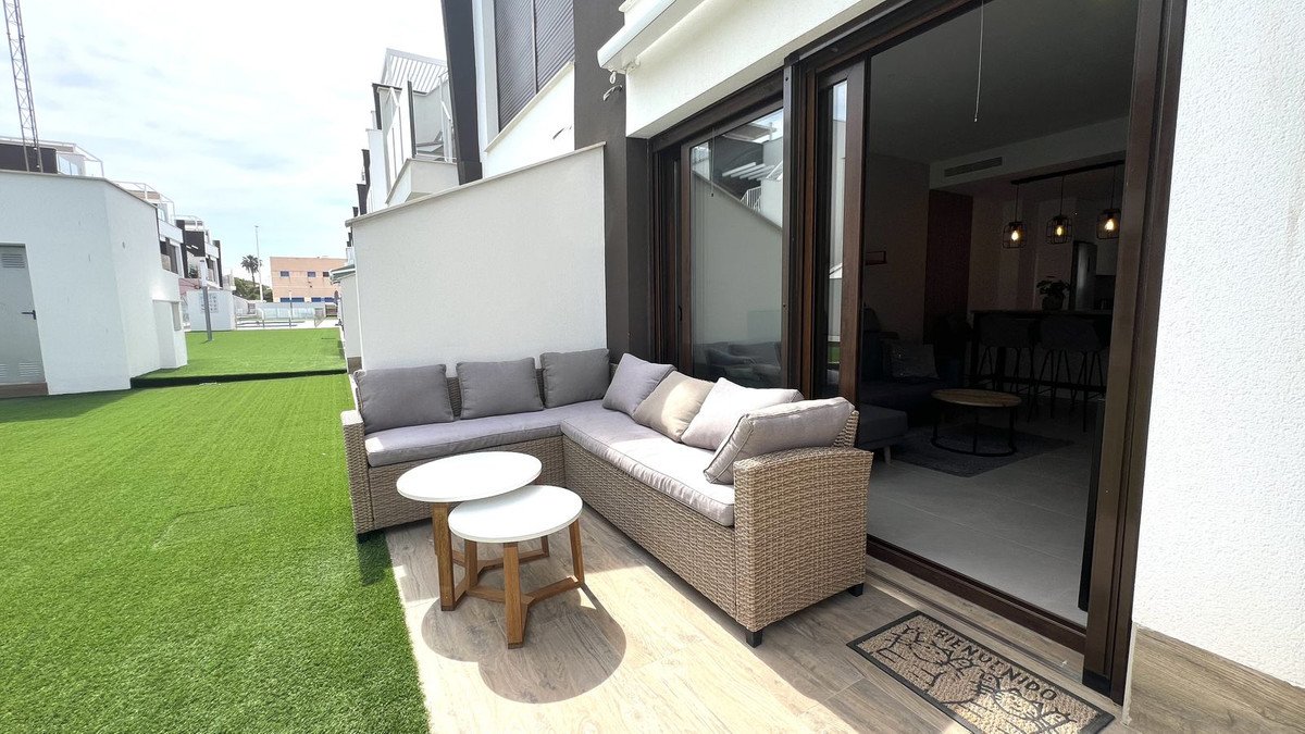 2 Bed Ground Floor Apartment in San Pedro del Pinatar
