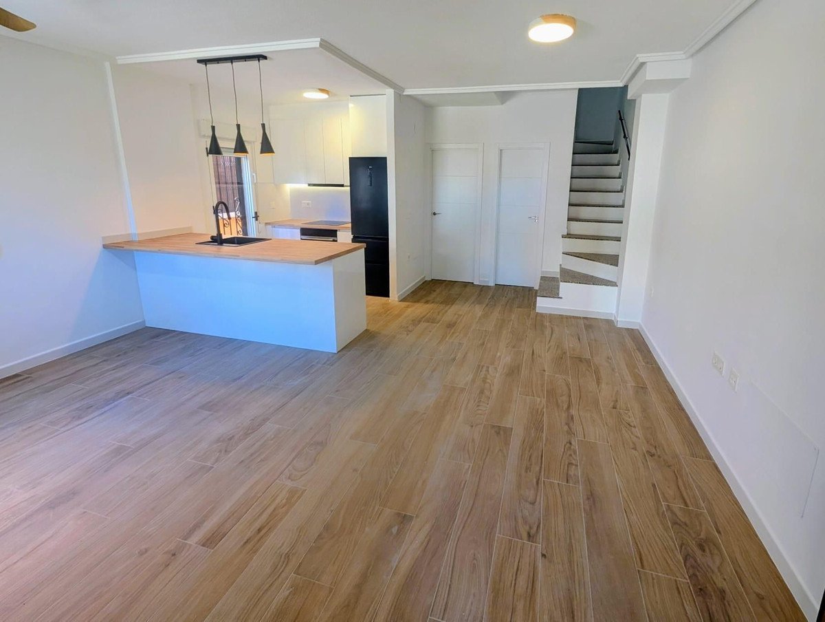 3 Bed Detached Villa in La Florida