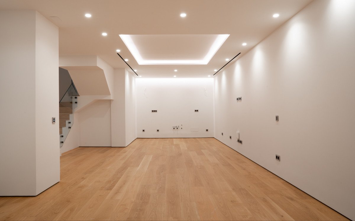 4 Bed Ground Floor Apartment in The Golden Mile