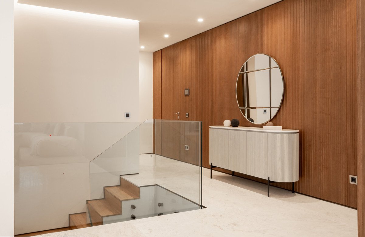 4 Bed Ground Floor Apartment in The Golden Mile