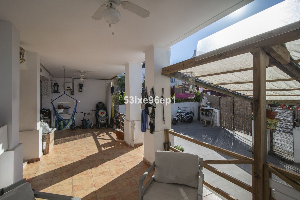 2 Bed Townhouse in Doña Julia