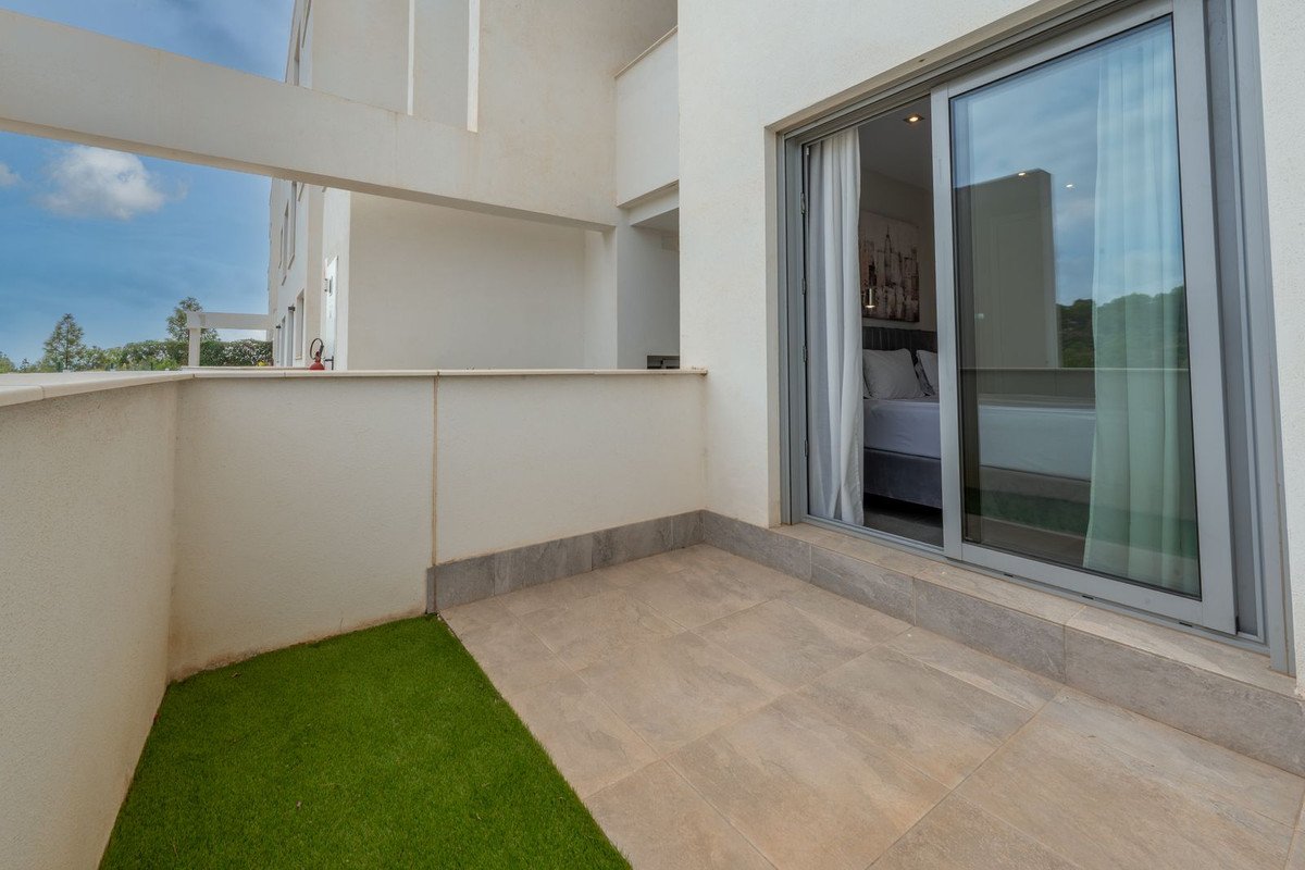 3 Bed Detached Villa in El Chaparral