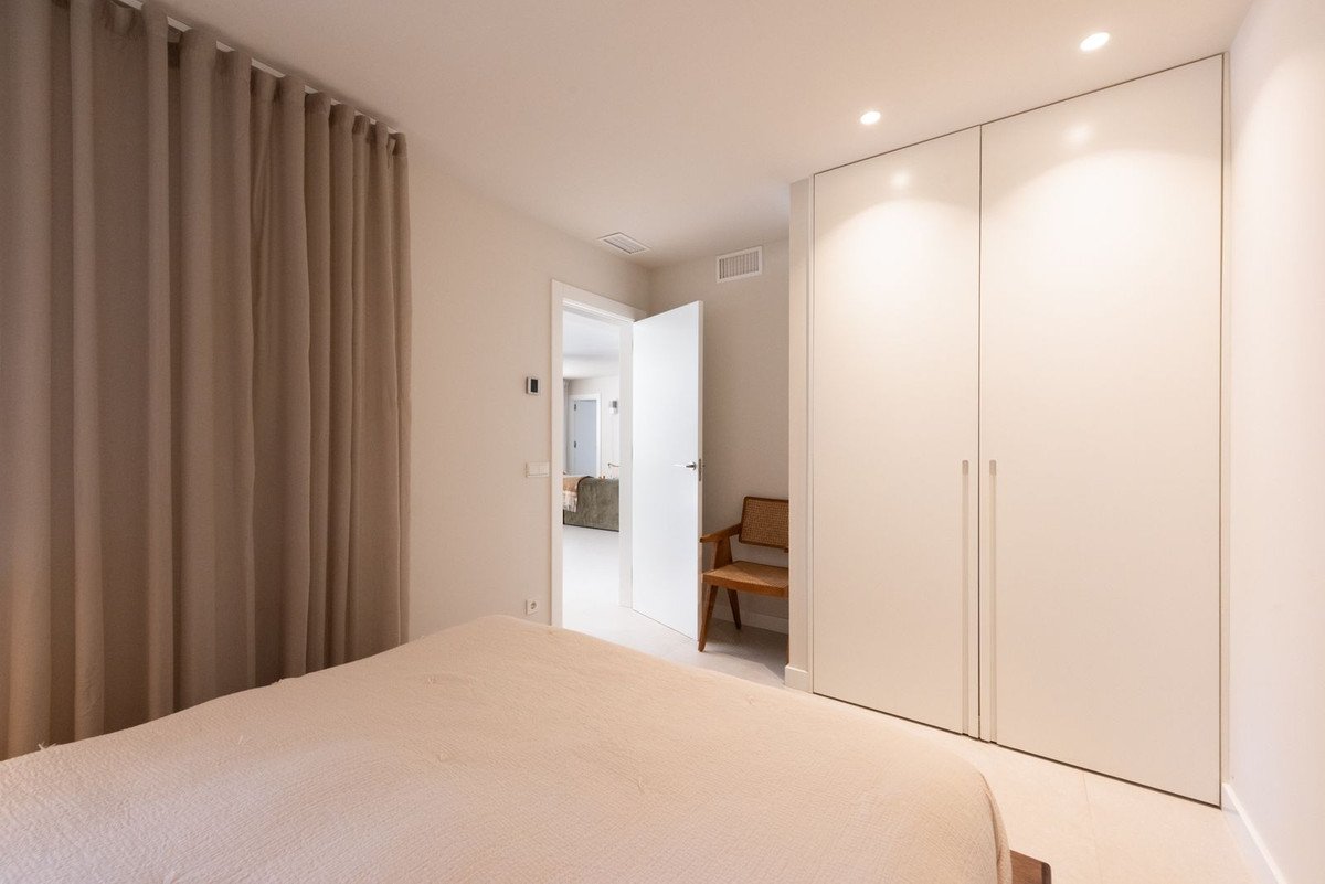 3 Bed Ground Floor Apartment in Nueva Andalucía