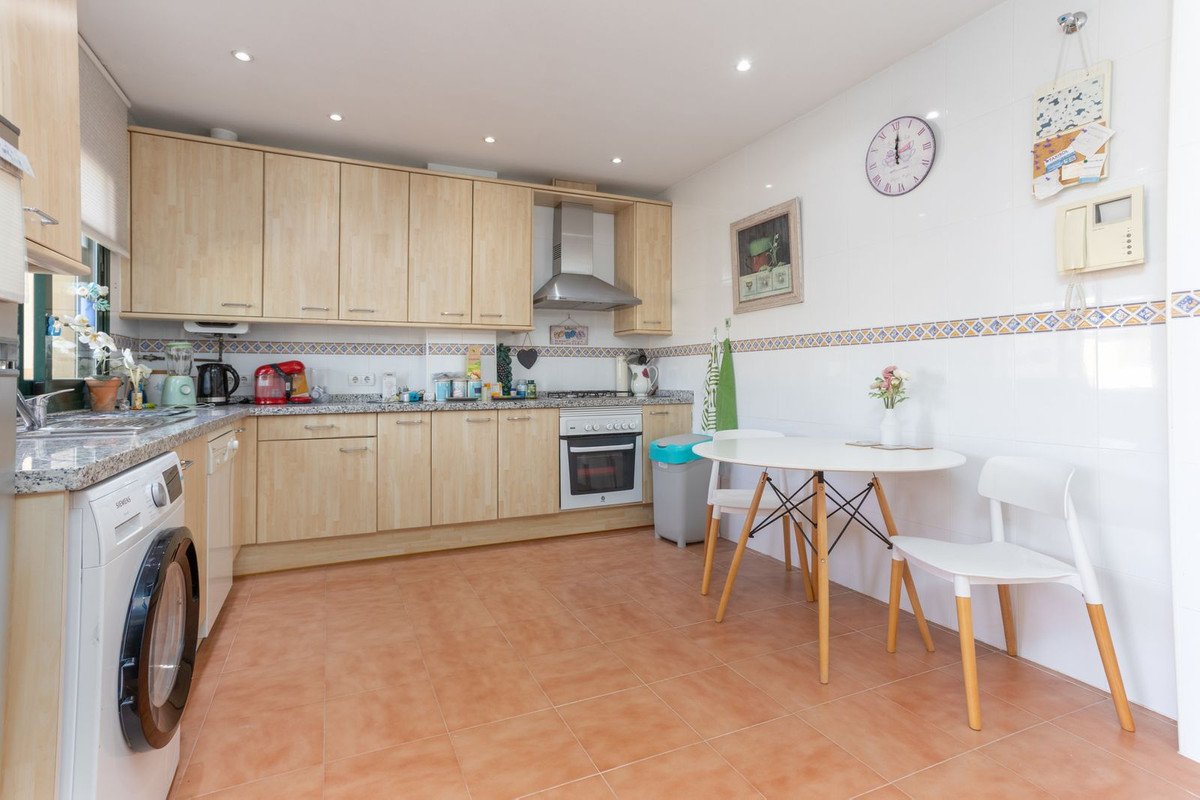 3 Bed Penthouse in San Pedro de Alcántara