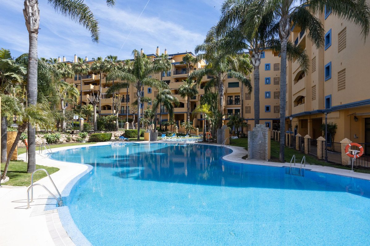 3 Bed Penthouse in San Pedro de Alcántara