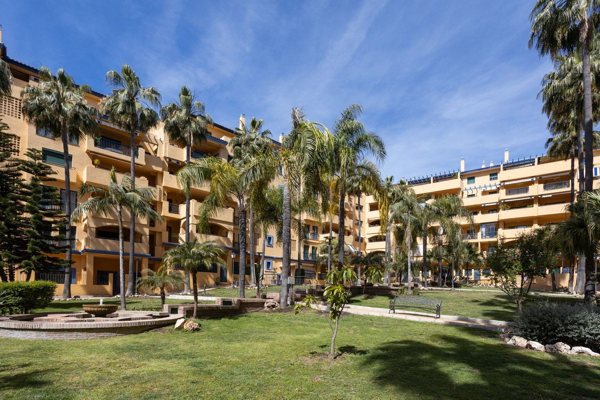 3 Bed Penthouse in San Pedro de Alcántara