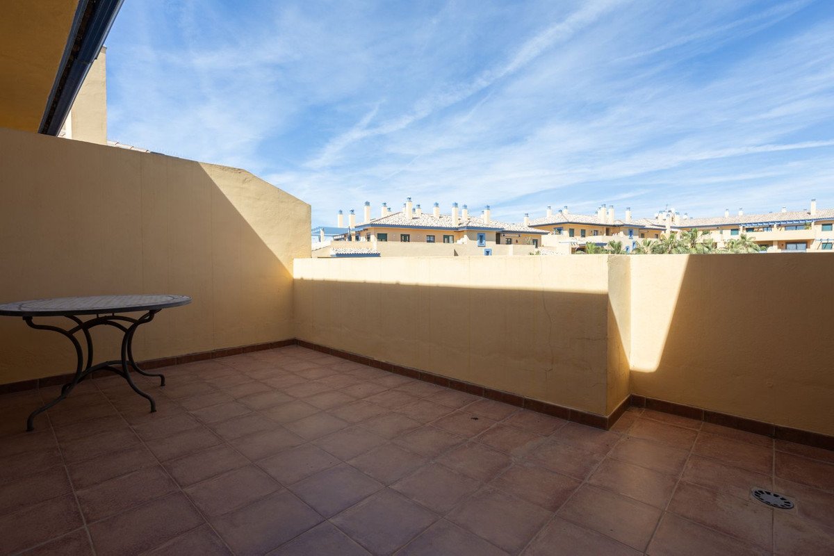 3 Bed Penthouse in San Pedro de Alcántara