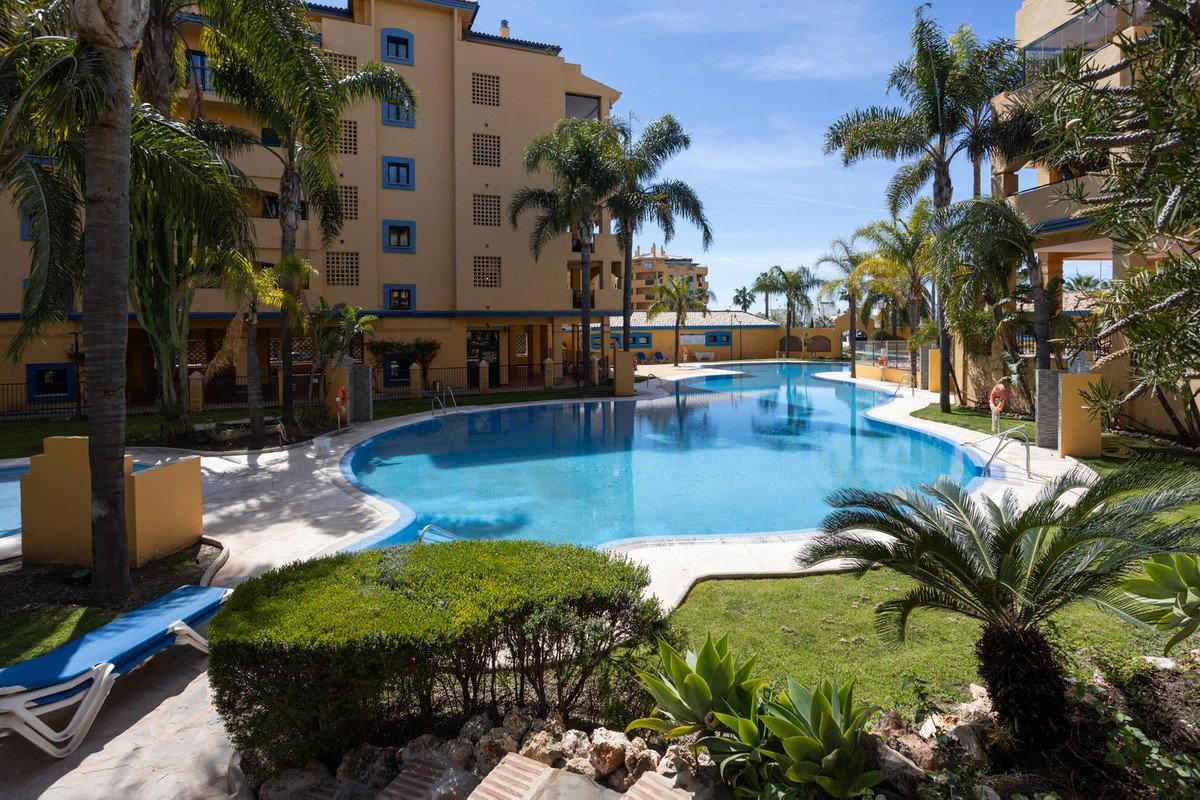 3 Bed Penthouse in San Pedro de Alcántara