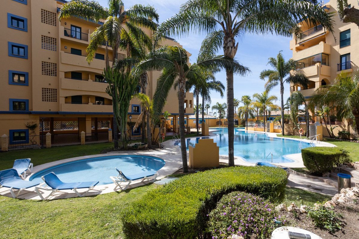 3 Bed Penthouse in San Pedro de Alcántara