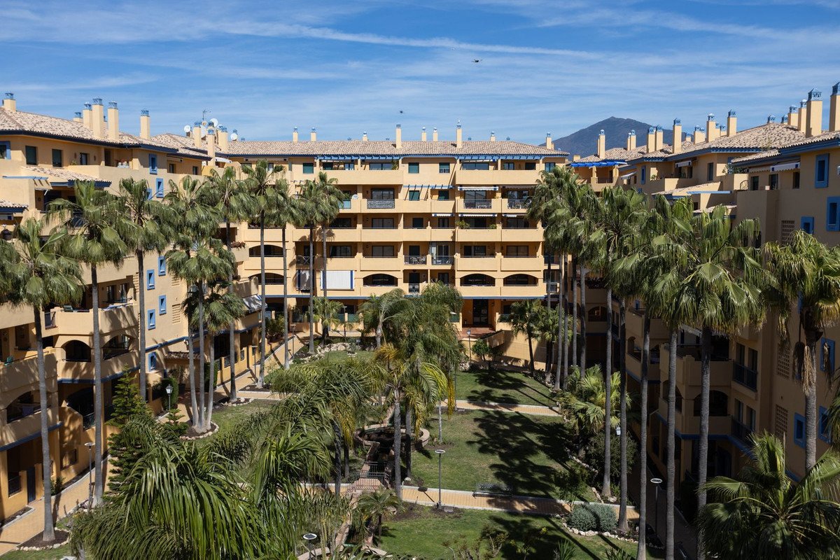 3 Bed Penthouse in San Pedro de Alcántara