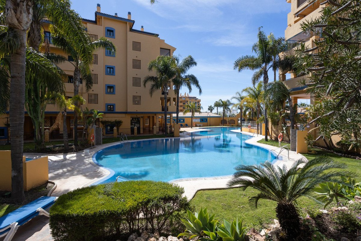 3 Bed Penthouse in San Pedro de Alcántara