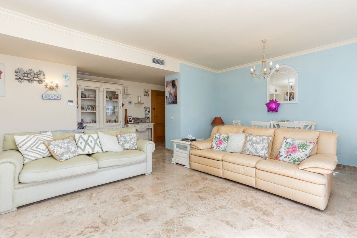3 Bed Penthouse in San Pedro de Alcántara