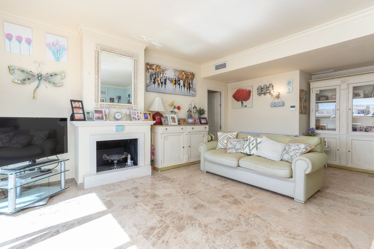 3 Bed Penthouse in San Pedro de Alcántara