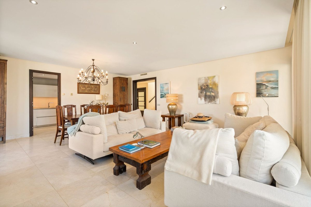 2 Bed Townhouse in Sotogrande Alto