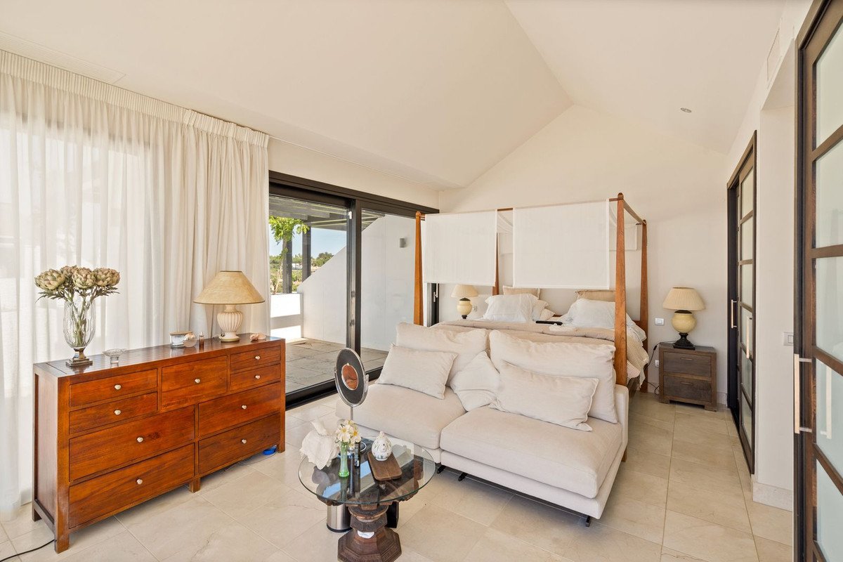 2 Bed Townhouse in Sotogrande Alto