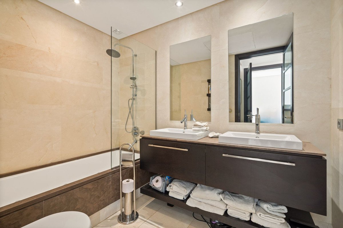2 Bed Townhouse in Sotogrande Alto