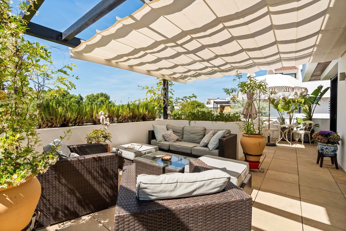 2 Bed Townhouse in Sotogrande Alto