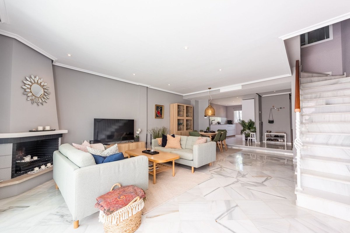 3 Bed Townhouse in The Golden Mile