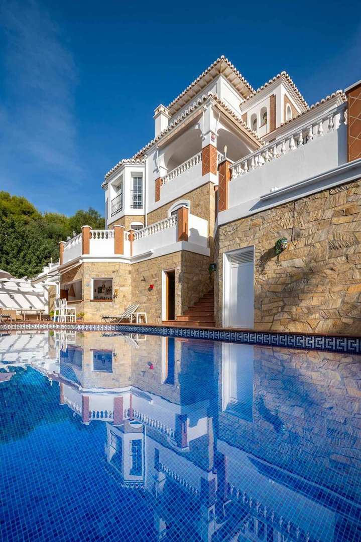 5 Bed Detached Villa in Frigiliana
