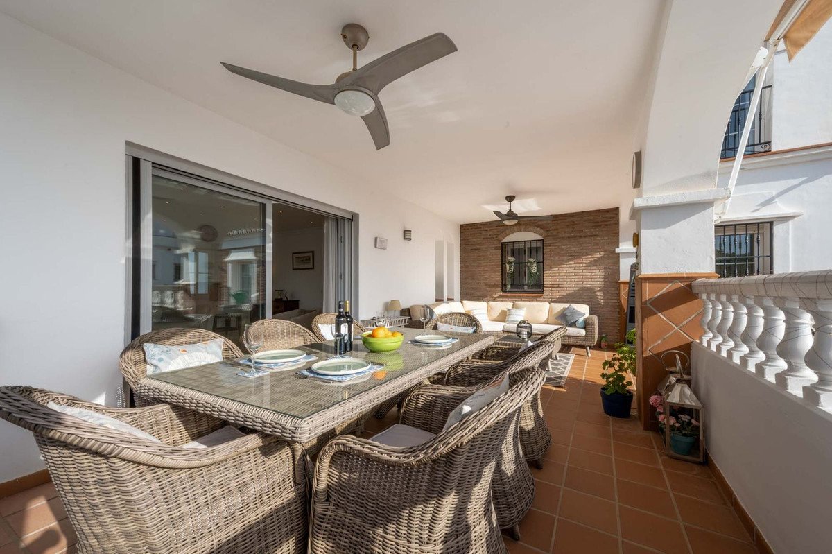 5 Bed Detached Villa in Frigiliana