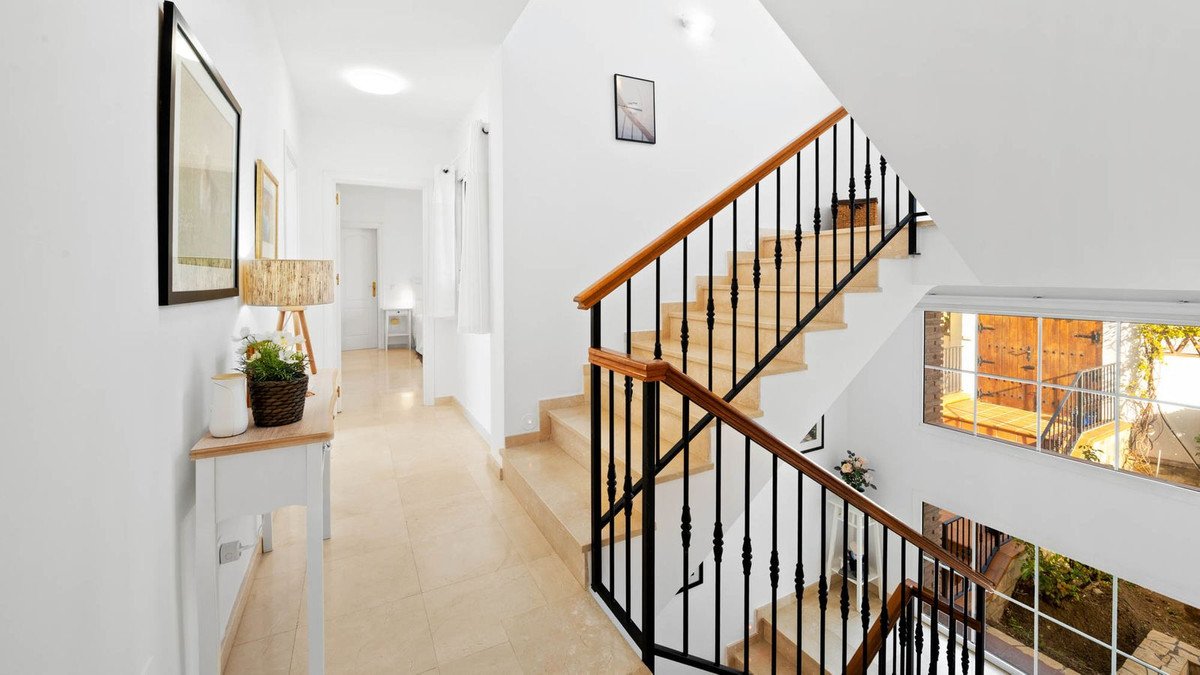 5 Bed Detached Villa in Frigiliana