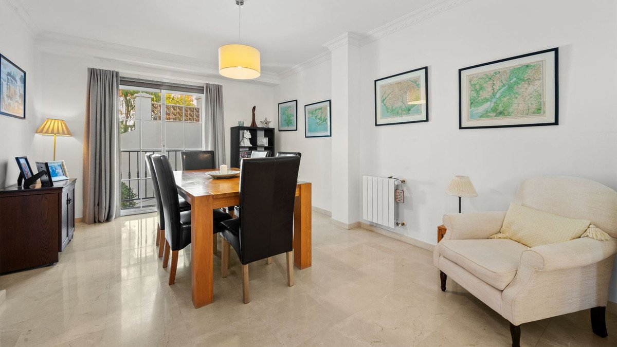 5 Bed Detached Villa in Frigiliana