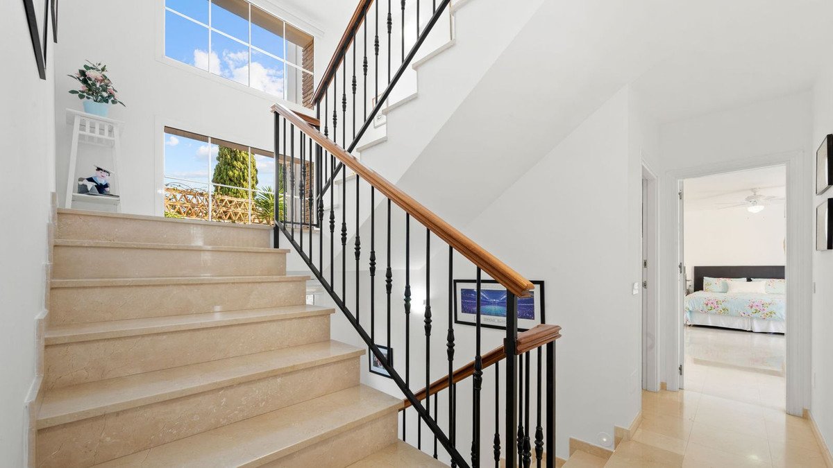 5 Bed Detached Villa in Frigiliana