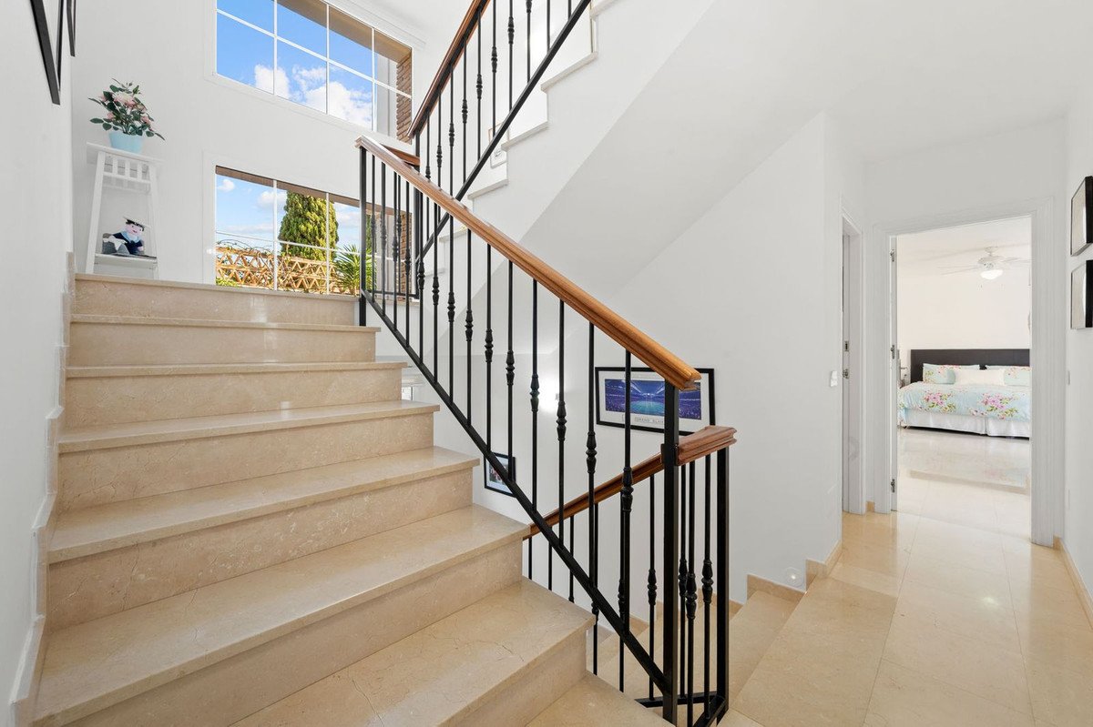 5 Bed Detached Villa in Frigiliana
