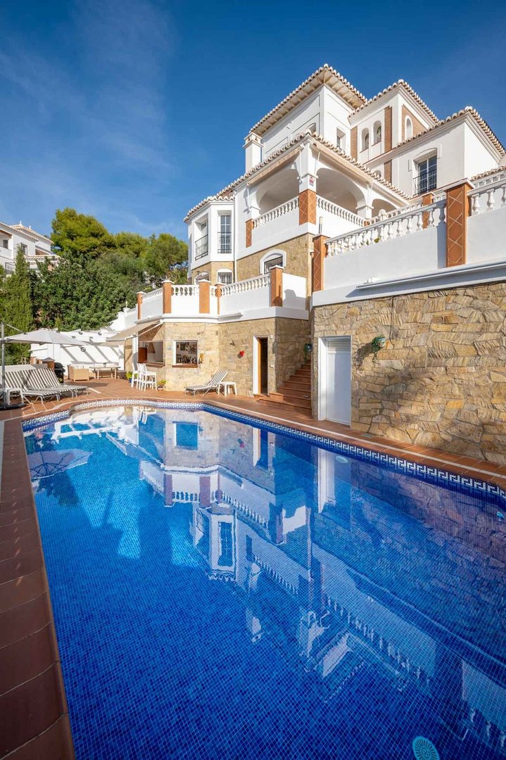 5 Bed Detached Villa in Frigiliana