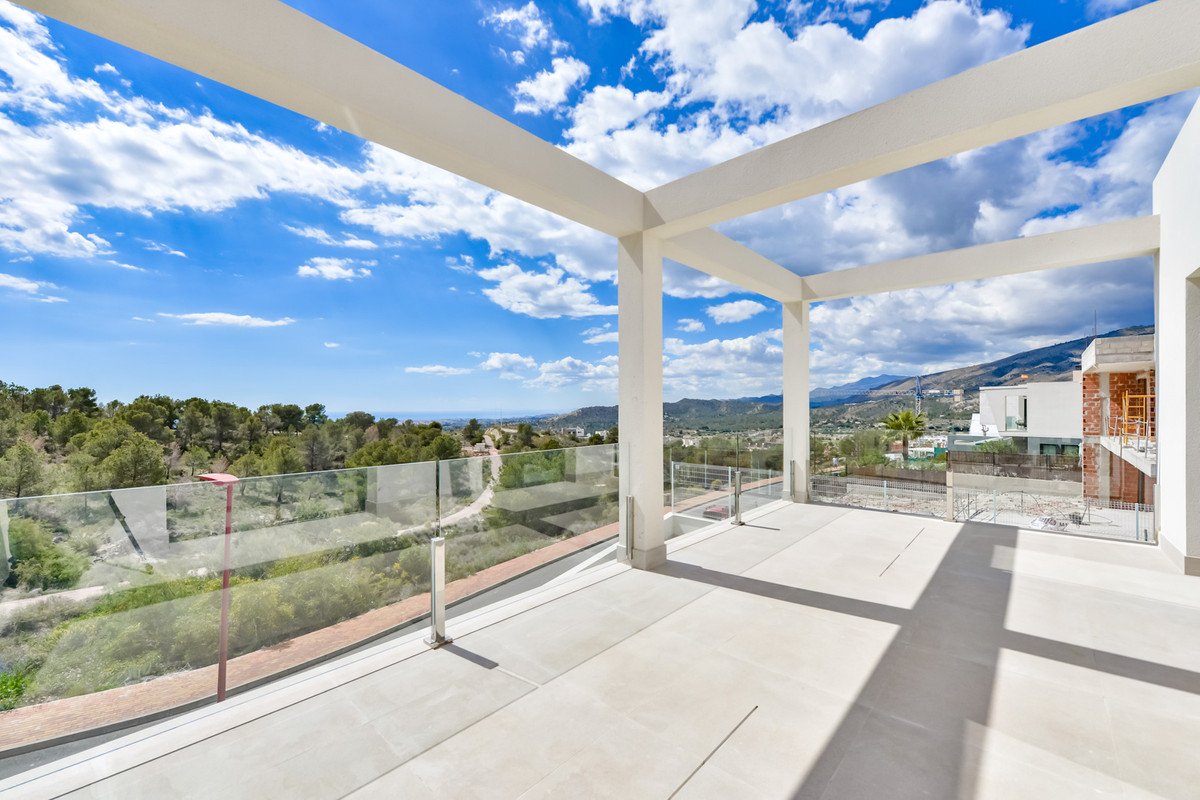 7 Bed New Development in Finestrat