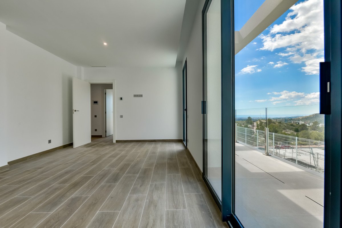 7 Bed New Development in Finestrat