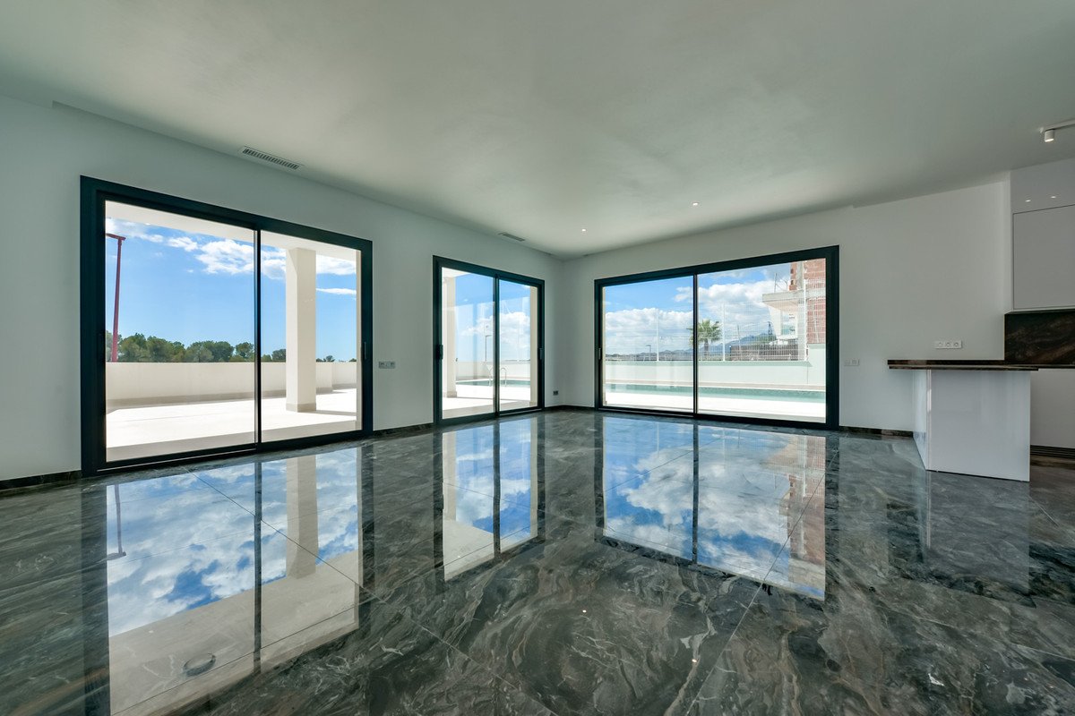 7 Bed New Development in Finestrat