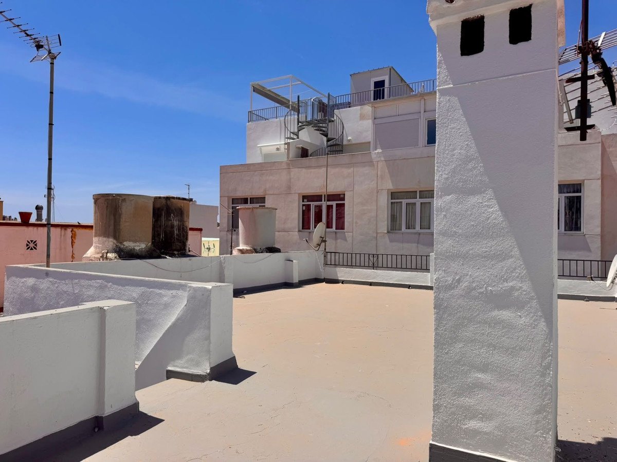 4 Bed Top Floor Apartment in Mijas Costa