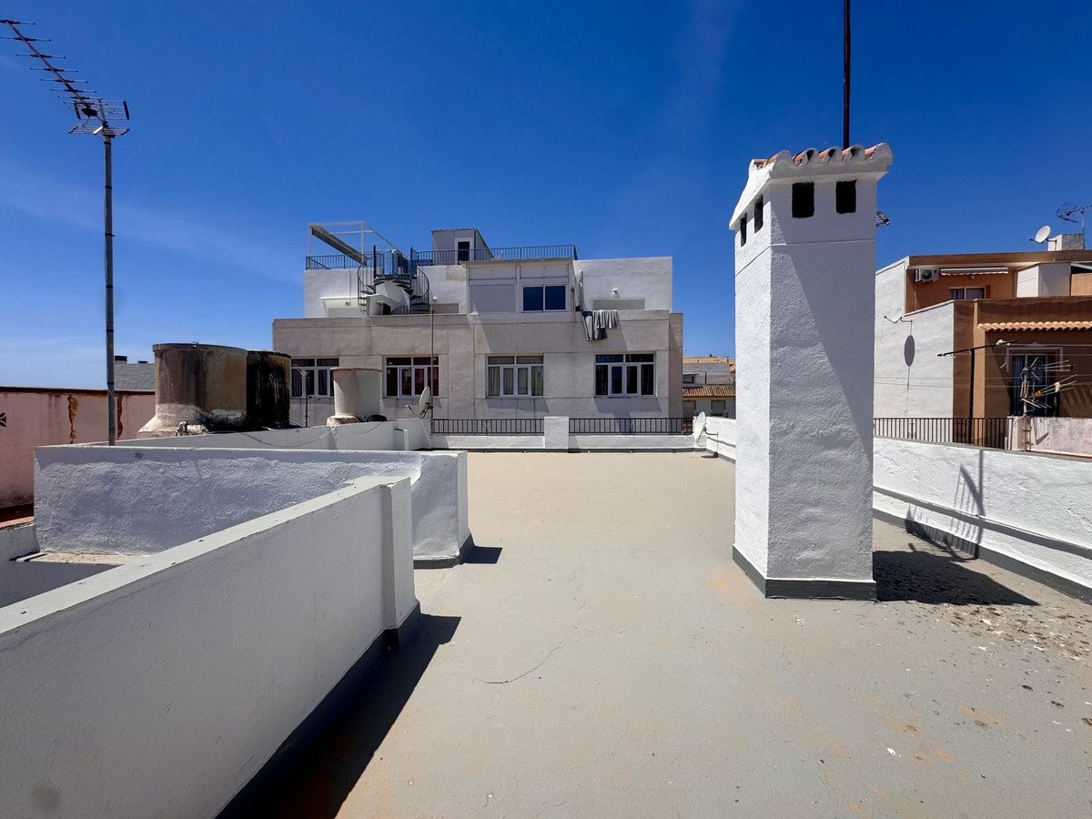 4 Bed Top Floor Apartment in Mijas Costa