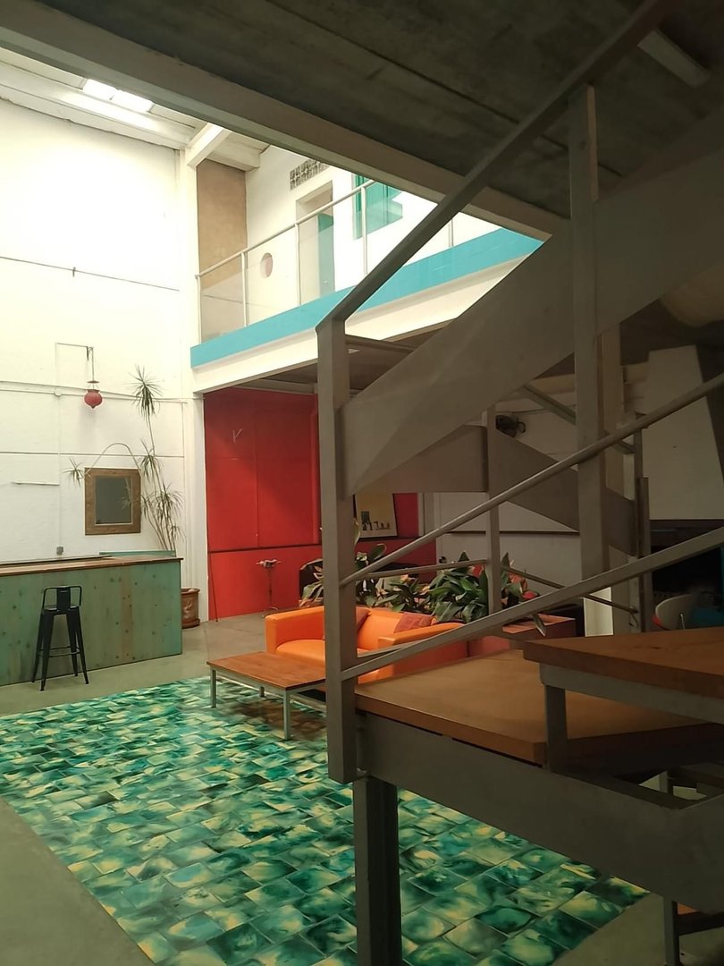 3 Bed Bar in Cádiz