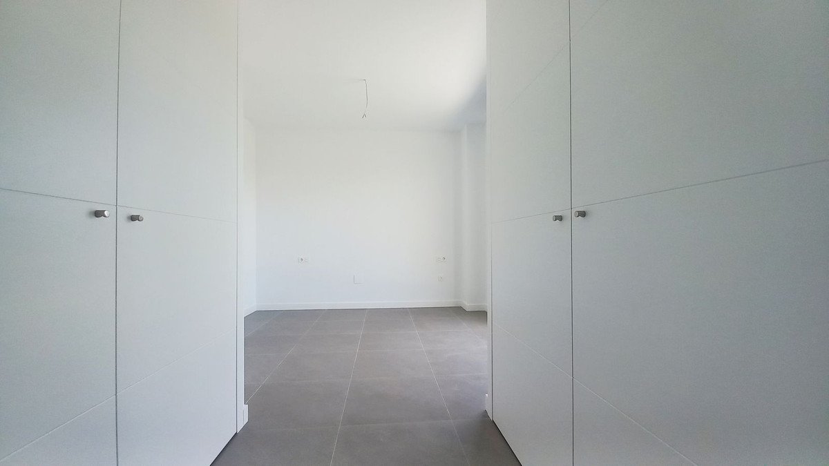 2 Bed Ground Floor Apartment in El Chaparral