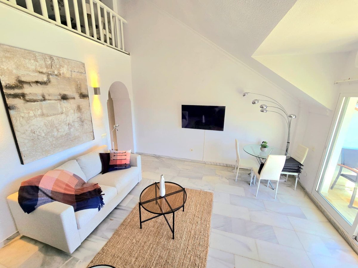 2 Bed Penthouse Duplex in The Golden Mile