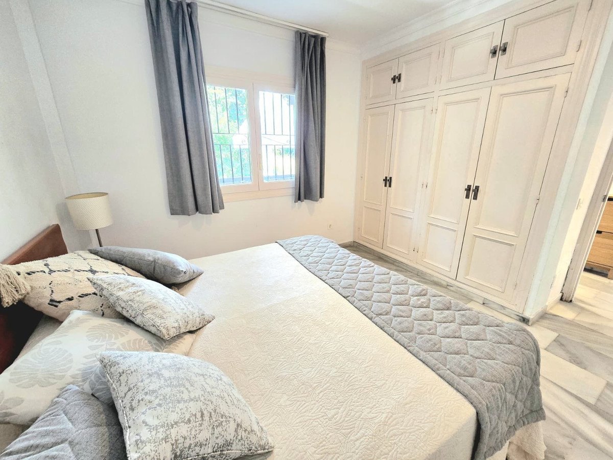 2 Bed Penthouse Duplex in The Golden Mile