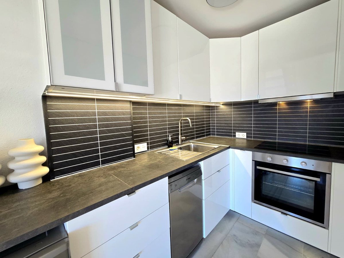 2 Bed Penthouse Duplex in The Golden Mile