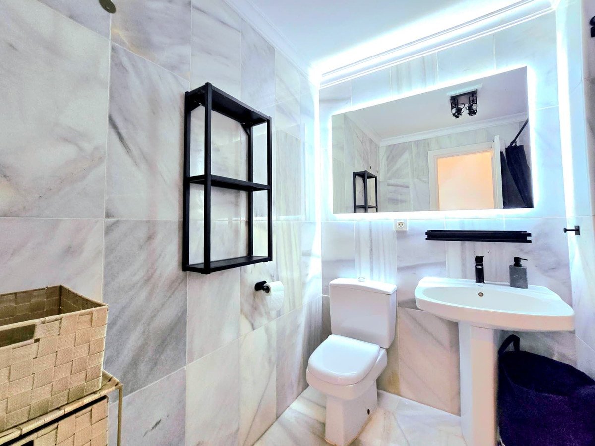 2 Bed Penthouse Duplex in The Golden Mile