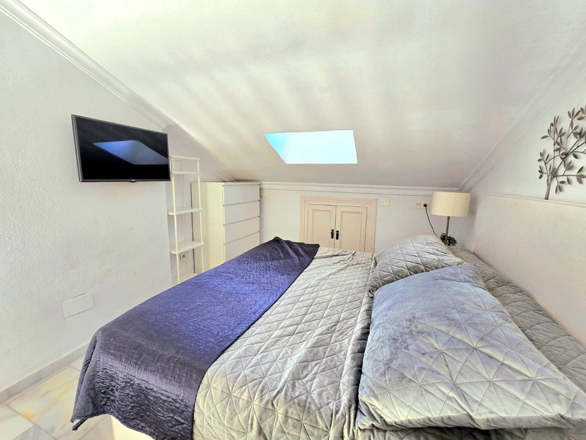 2 Bed Penthouse Duplex in The Golden Mile
