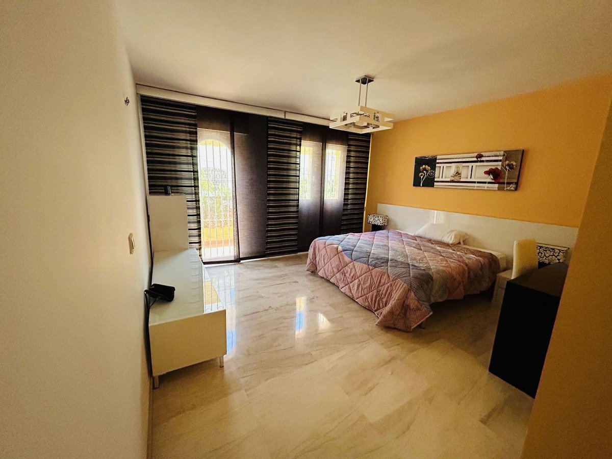 2 Bed Ground Floor Apartment in Elviria
