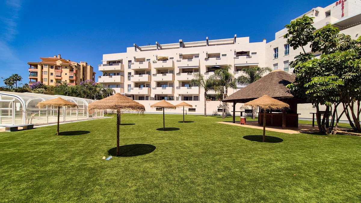 3 Bed Penthouse in Riviera del Sol