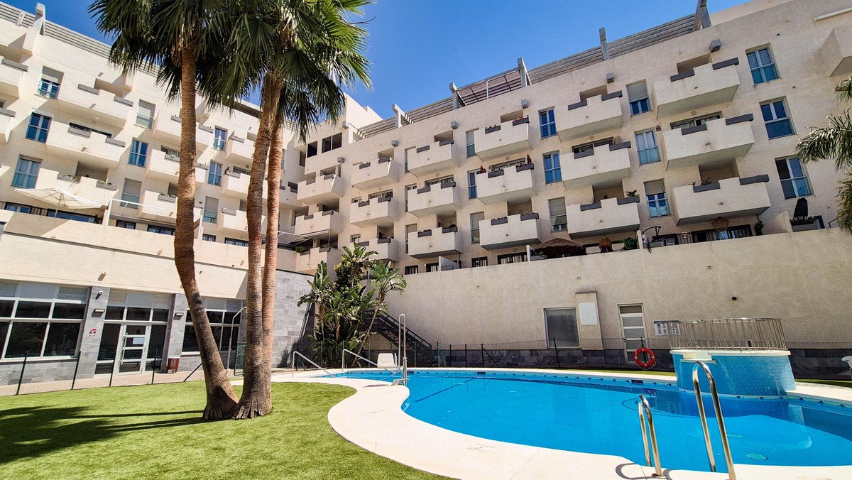 3 Bed Penthouse in Riviera del Sol