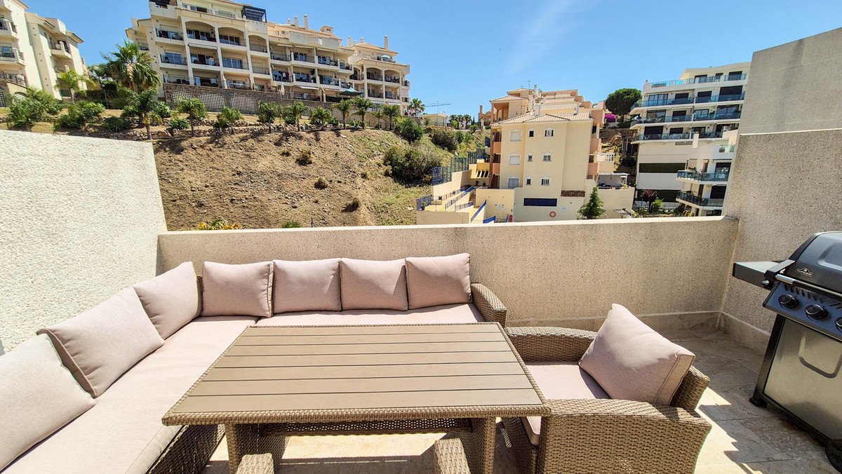 3 Bed Penthouse in Riviera del Sol