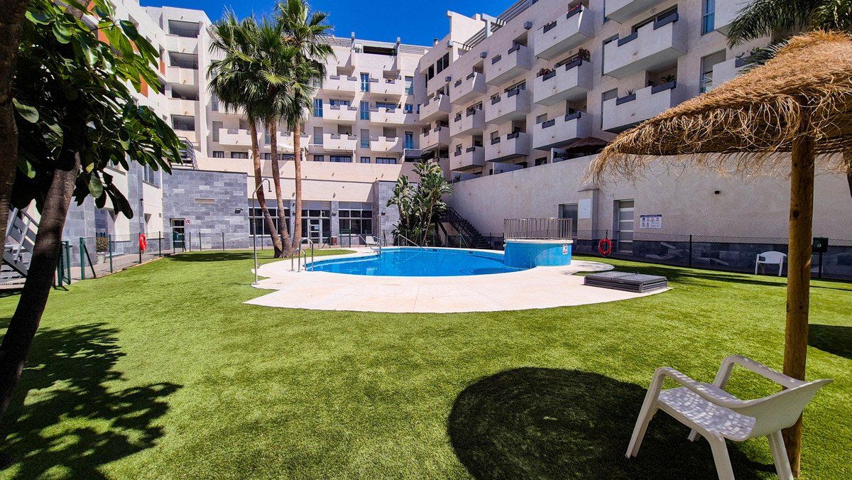 3 Bed Penthouse in Riviera del Sol