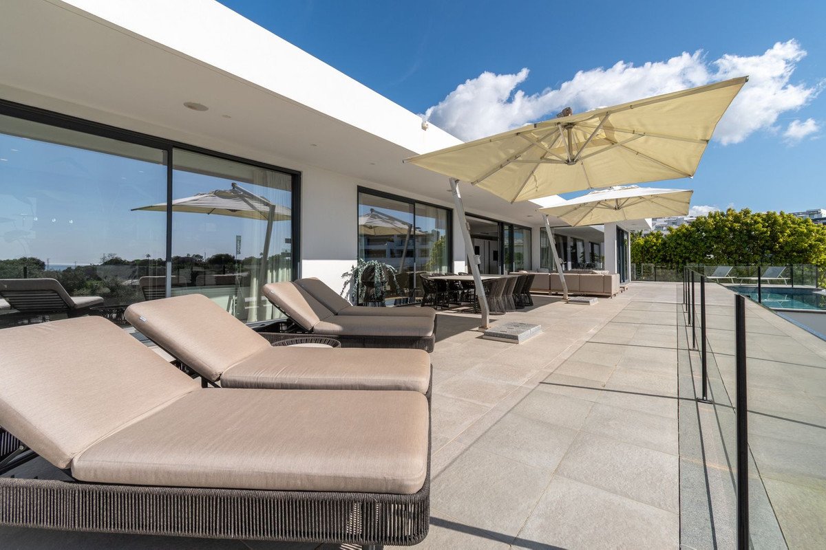5 Bed Detached Villa in Cabopino